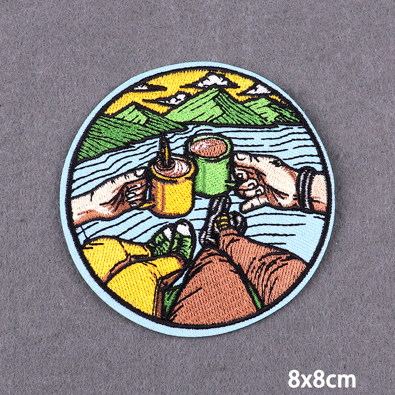 Adventure Cheer Iron On Patche - огляд і ціна Outdoor Adventure Clothing